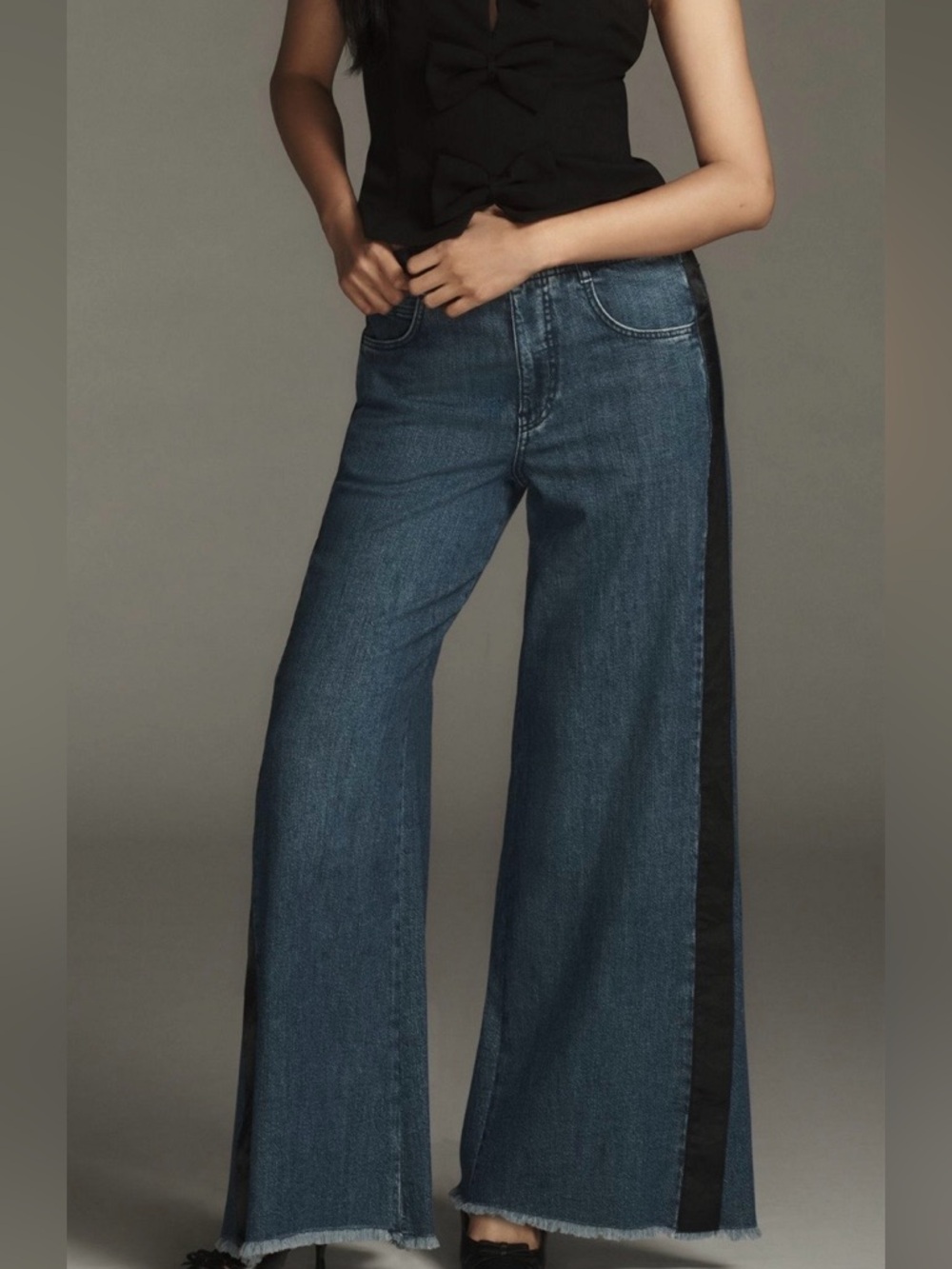 Pilcro Anthropologie Tuxedo Stripe Jeans Wide Leg Raw Hem Size 32